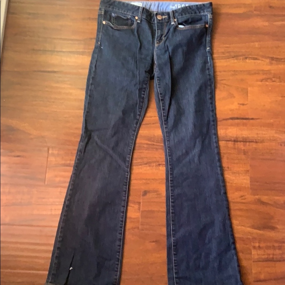 Woman’s Gap Denim Curvy Fir Boot Cut